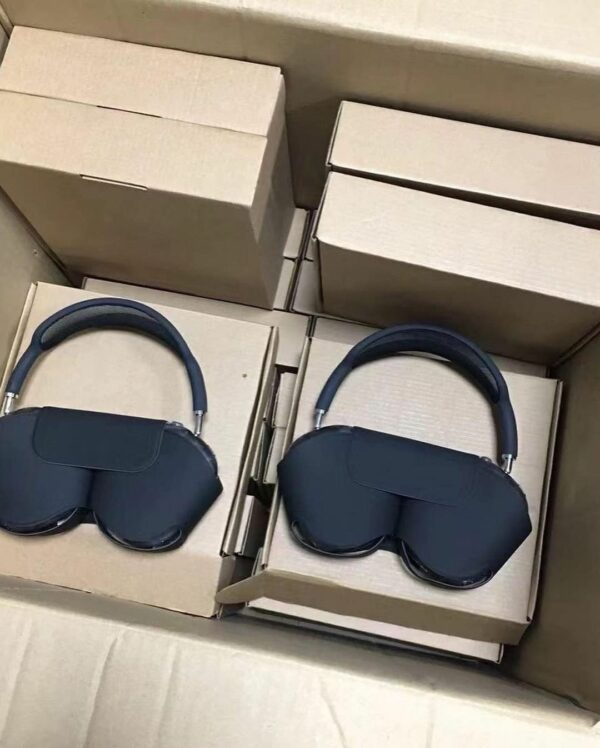 Buy Airpods Max - Image 4