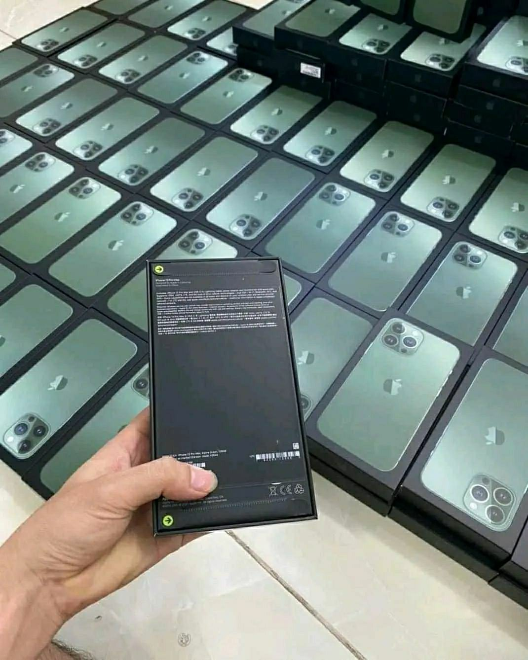 Wholesale Iphones - Image 6