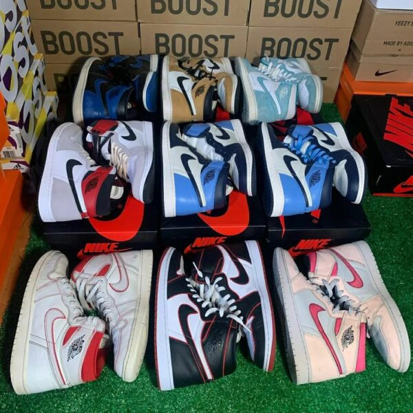 Authentic Nike shoes - Image 3