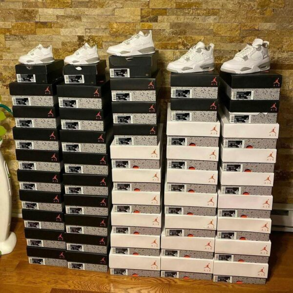Authentic Nike sneakers pallets - Image 3