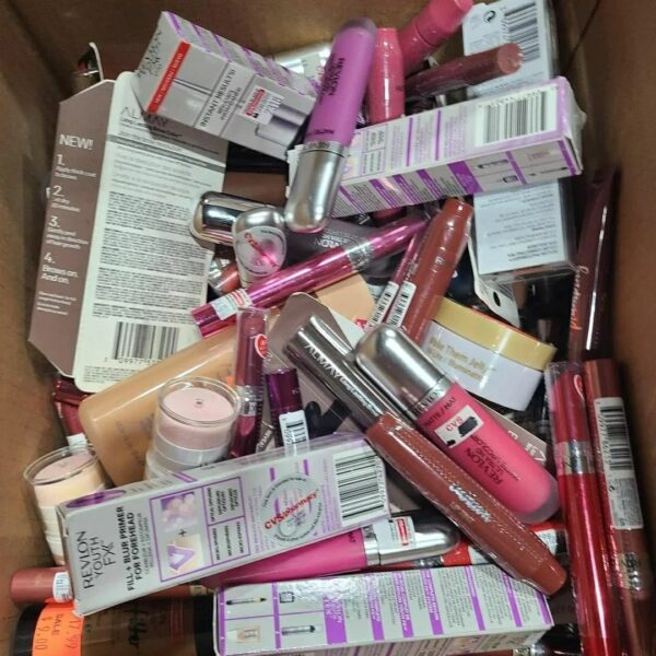 All In One Makeup Pallet For Sale - Image 2