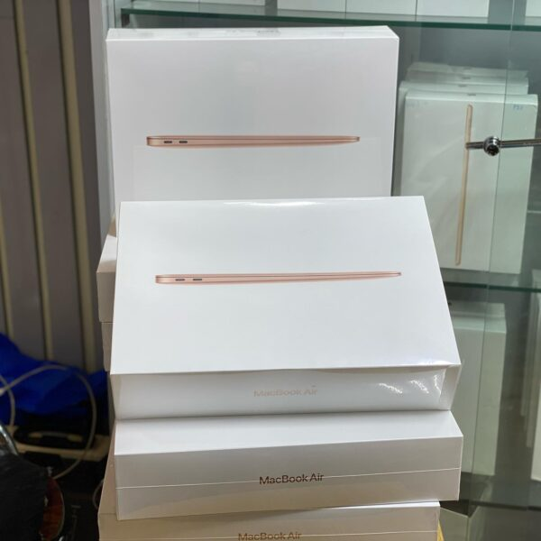 MacBook Air pallets - Image 5