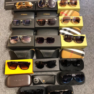 Sunglasses pallet