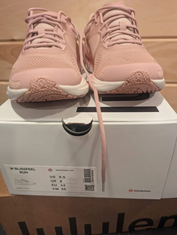 Lululemon shoes - Image 4