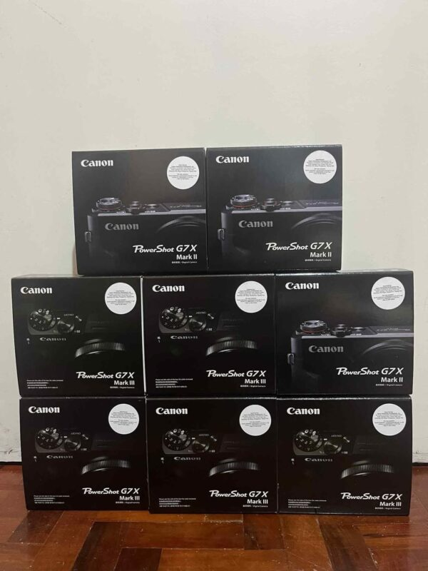 Canon PowerShot camera - Image 2
